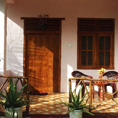 Star Sun Homestay Tangalle Exteriör bild