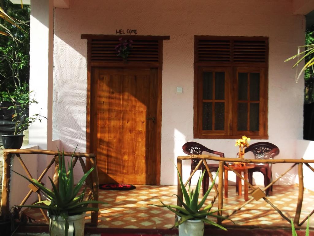 Star Sun Homestay Tangalle Exteriör bild